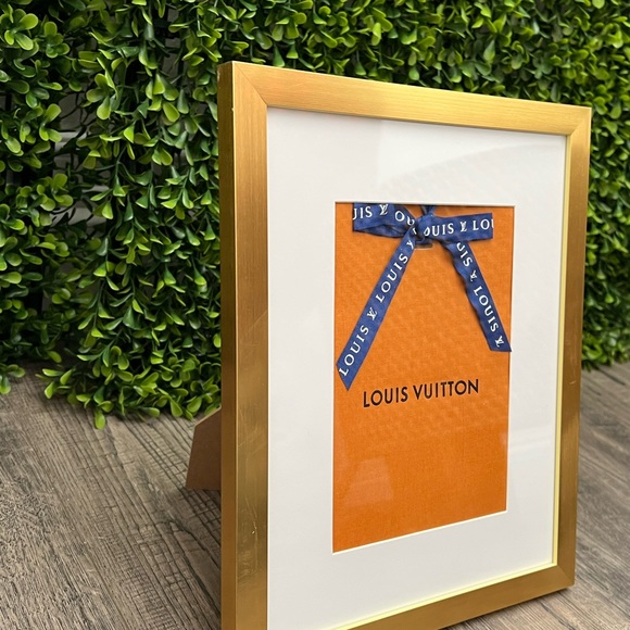 Louis Vuitton small shopping bag in a frame - Picture 3 of 6